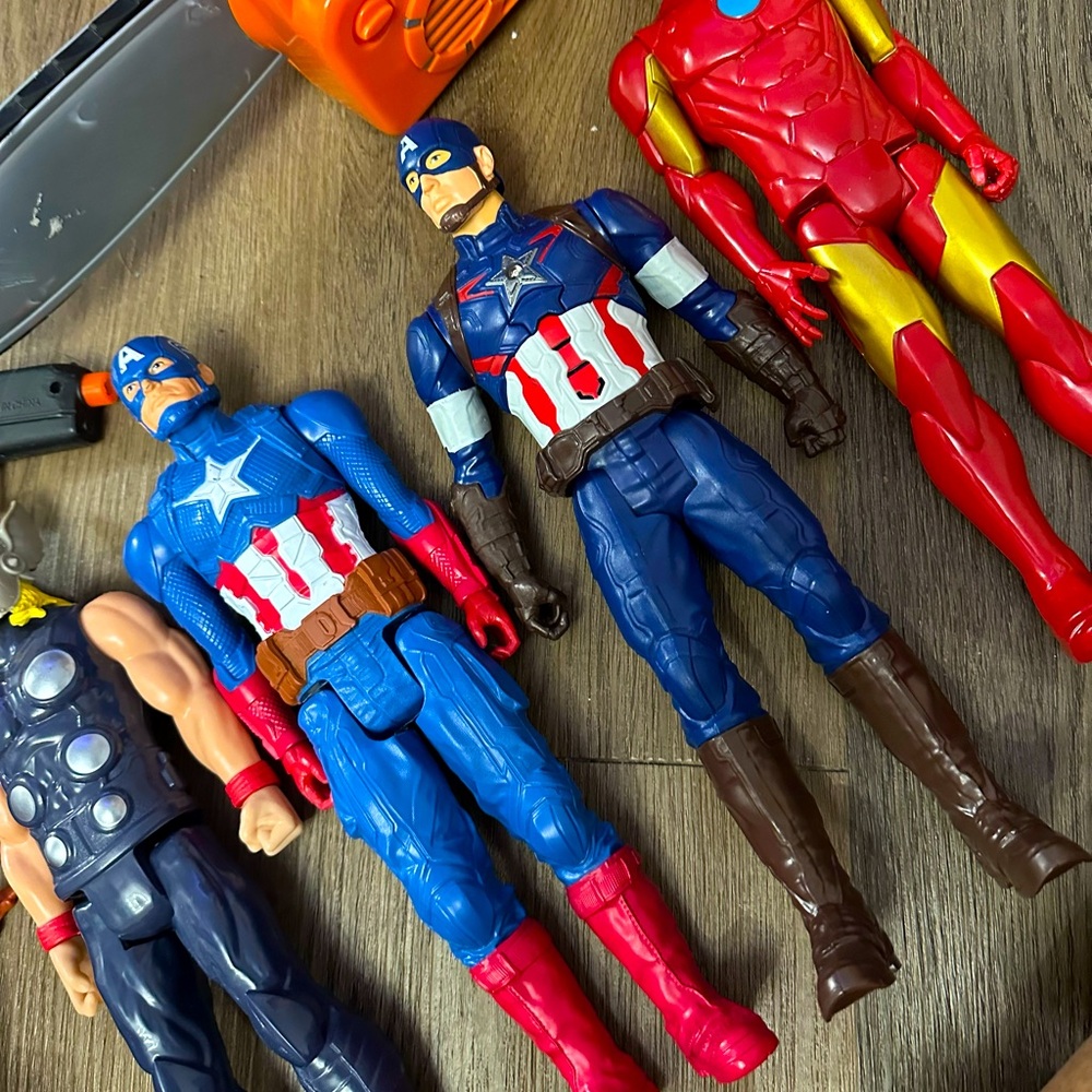 Action Figure Superhero’s